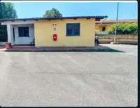 Tre negozi e tre uffici a Fiumicino (RM), località...