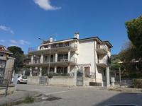 APPARTAMENTO ALLO STATO GREZZO AL PIANO PRIMO CATEGORIA...