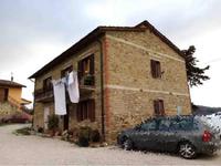 (ex Lotto A) Compendio immobiliare costituito da un...
