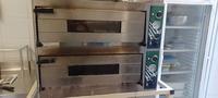 ARREDO RISTORAZIONE: UN FORNO PER PIZZA CON 2 BOCCHE...