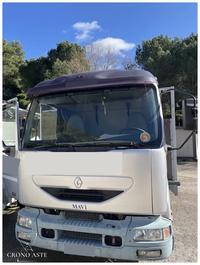 Camion Renault Midlum 220 dCi, targato CA 698 XV, con...