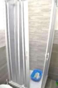 LOTTO 4 - piena proprietà (1/1) di unità immobiliare,...