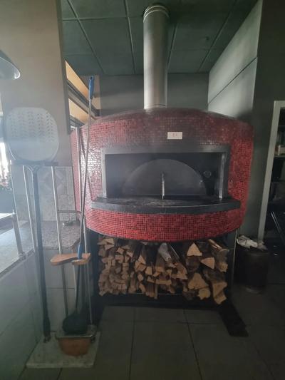 Arredo e attrezzatura ristorante