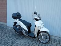 (Lotto 3) Motociclo YAMAHA XENTER , immatricolato il 16/09/2015