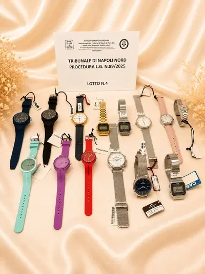 n.165 Orologi di varie marche e modelli (Ops, Casio, Breil, Superga ed altro)