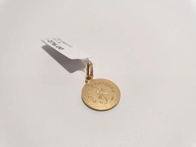 (Lotto n.1804) un ciondolo in oro giallo 18 kt con Cristo gr. 1,60