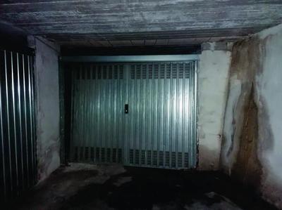CORPO D) Cantina/autorimessa ubicata al piano primo sottostrada. L’immobile...