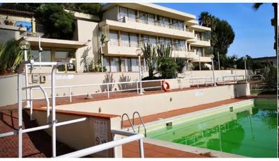 Due alberghi, siti in Sanremo (IM), Strada Solaro n.134. Immobili parte di un complesso alberghiero, denominati “fabbricato piscina” e “fabbricato fontana”. Superfici per l’ospitalità alberghiera: Fabbricato fontana 878 mq (22 camere); Fabbricato piscina 894 mq (21 camere, 1 alloggio) Per maggiori informazioni visitare il portale www.quimmo.it - Codice annuncio 20892