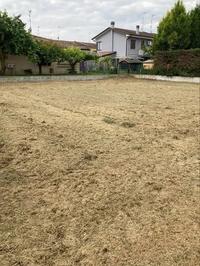 Piena proprietà di area urbana e terreno edificabile