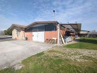 Laboratorio artigianale della superficie commerciale di...