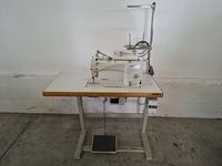 (Lotto n.15) - Macchina per cucire industriale marca...