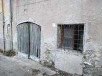 CANTINA sita a Borghetto d'Arroscia, via Lucifredi di mq 51,00. Censita al NCT al Foglio 10, mapp. 154, sub. 1, sezione urbana BDA C/2.