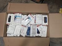 Lotto 2 : Lotto unico composto da accessori di vario...