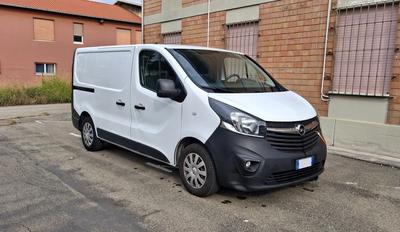 (Lotto n.5) - Autocarro marca OPEL modello VIVARO , immatricolato il 31.01.2017