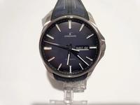 (Lotto n.1742) un orologio marca Junghans automatic con...
