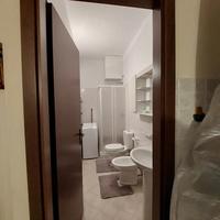Spazi di un appartamento posto al piano secondo della...