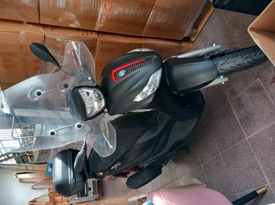 Piaggio Medley - po - 1330* 