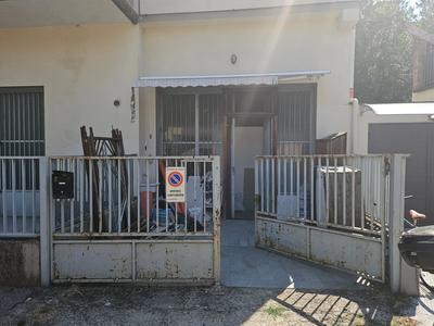 Magazzino a Signa (FI), Via della Manifattura 19/C - LOTTO 1