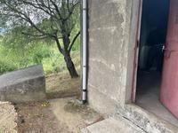 Deposito con  terreno pertinenziale sito in Via Noci n....