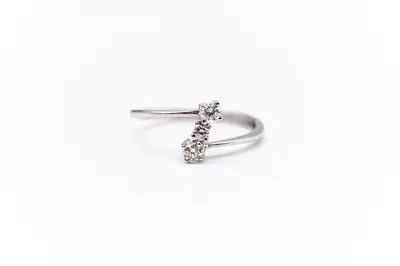 Anello e collana in oro bianco con diamanti (Lotto 281)