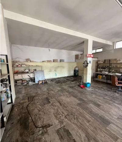 Diritti pari al 100/100 della piena proprietà di locale commerciale sito nel...