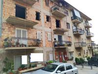 Magazzino al p. primo sottostrada. Consistenza 77 mq,...