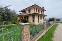 Piena proprietà dei seguenti beni, tutti siti in via...