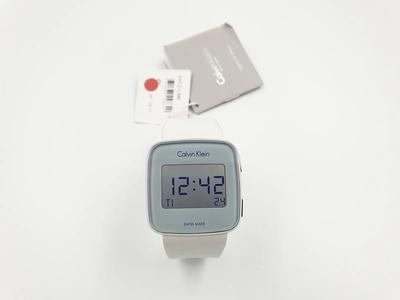 (Lotto n.991) un orologio marca Calvin Klein