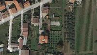 Intera proprietà di abitazione di tipo economico e di...