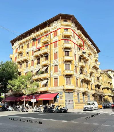 Lotto Unico - Piena proprietà 1/1 di appartamento e cantina siti nel Comune...