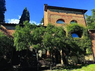 Complesso ex rurale ubicato nel Comune di Chiusi,...