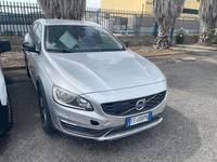 Autovettura Volvo V60 Cross Country targata FE400PK,...