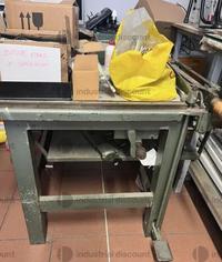 Taglierina e compressore a vitePer visionare la...
