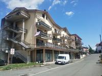 A. Piena proprieta` per la quota di 1/1 di fondo ad uso...