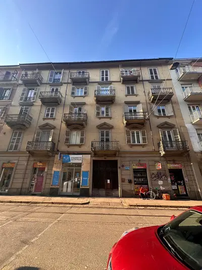 Piena proprietà appartamento al piano TERRENO (1° F.T.) in TORINO Via...