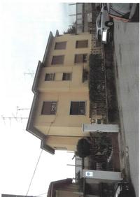 Appartamento composto da vano soggiorno, cucina con...