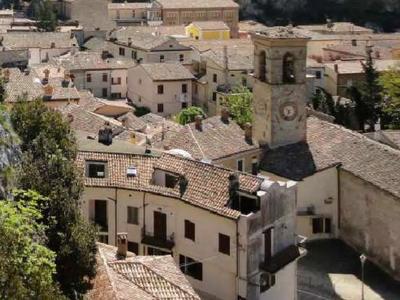 Diritti di piena proprietà per l’intero appartamento,...