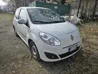 Autovettura Renault TwingoPer visionare la...