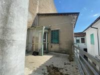 Piena proprieta' di appartamento posto al piano primo di...