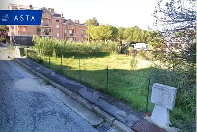 Terreno edificabile ad Appignano (MC), via Borsellino. Zona semicentrale...
