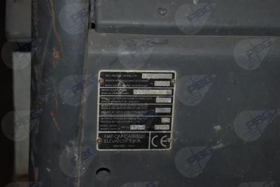 Carrello elevatore elettrico OM EU 30 q.li targa 5152880881 del 1997 con non rilevate Km