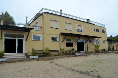 PORZIONE DI COMPLESSO IMMOBILIARE ATTUALMENTE DESTINATO A DEGUSTAZIONE,...