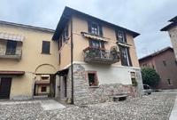 Unità immobiliare a destinazione residenziale composta:...