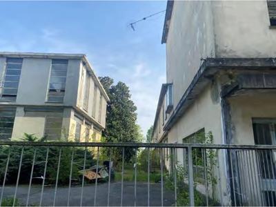 Lotto immobiliare costituito da stabilimento industriale dismesso ubicato in Codogno (LO) della superficie fondiaria di mq. 16.237 censito al catasto urbano con accesso da Via Mario Borsa n. 11.