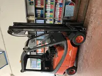 LOTTO 13: CARRELLO ELEVATORE LINDE H16D A GASOLIO