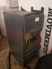 Attrezzature bar e ristorantiVendita di beni provenienti...
