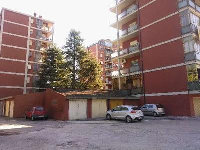 Garage a Terni, Via Tre Venezie 226 A/C - LOTTO 2