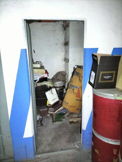Alloggio, di buone finiture interne, dislocato su due piani (terreno e...