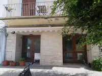 Piena proprietà per la quota di 1/1 di albergo ubicato a...