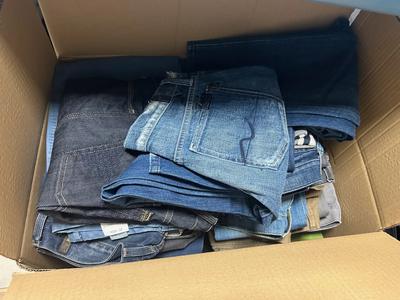 Lotto n.180 PANTALONI DA UOMO E DONNA MARCHI SEVEN E JACKERSON, JEANS E TELA COTONE INVERNALE, VARIE TAGLIE E COLORI